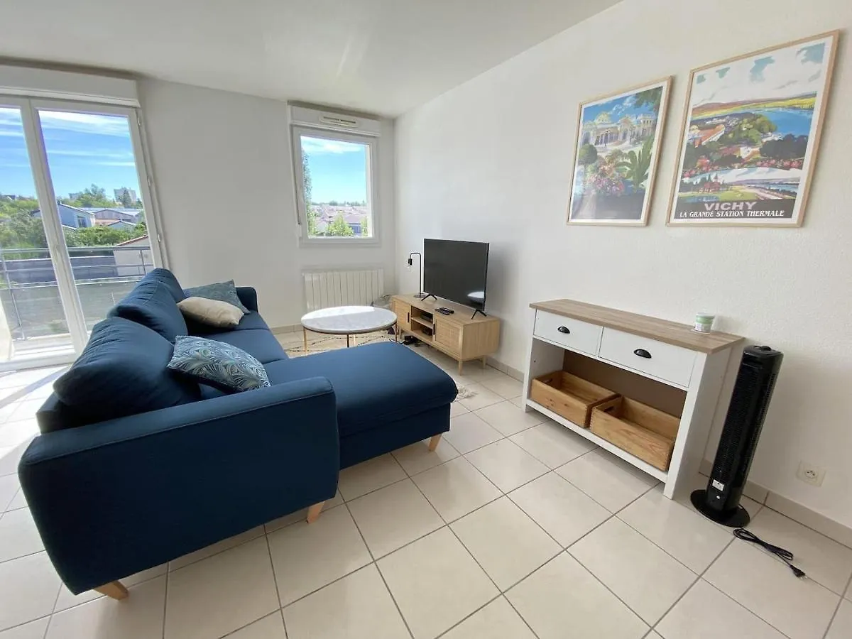 Apartment Le Cosy Lodge 2.0 *** Swimming Pool And Calm Cusset France