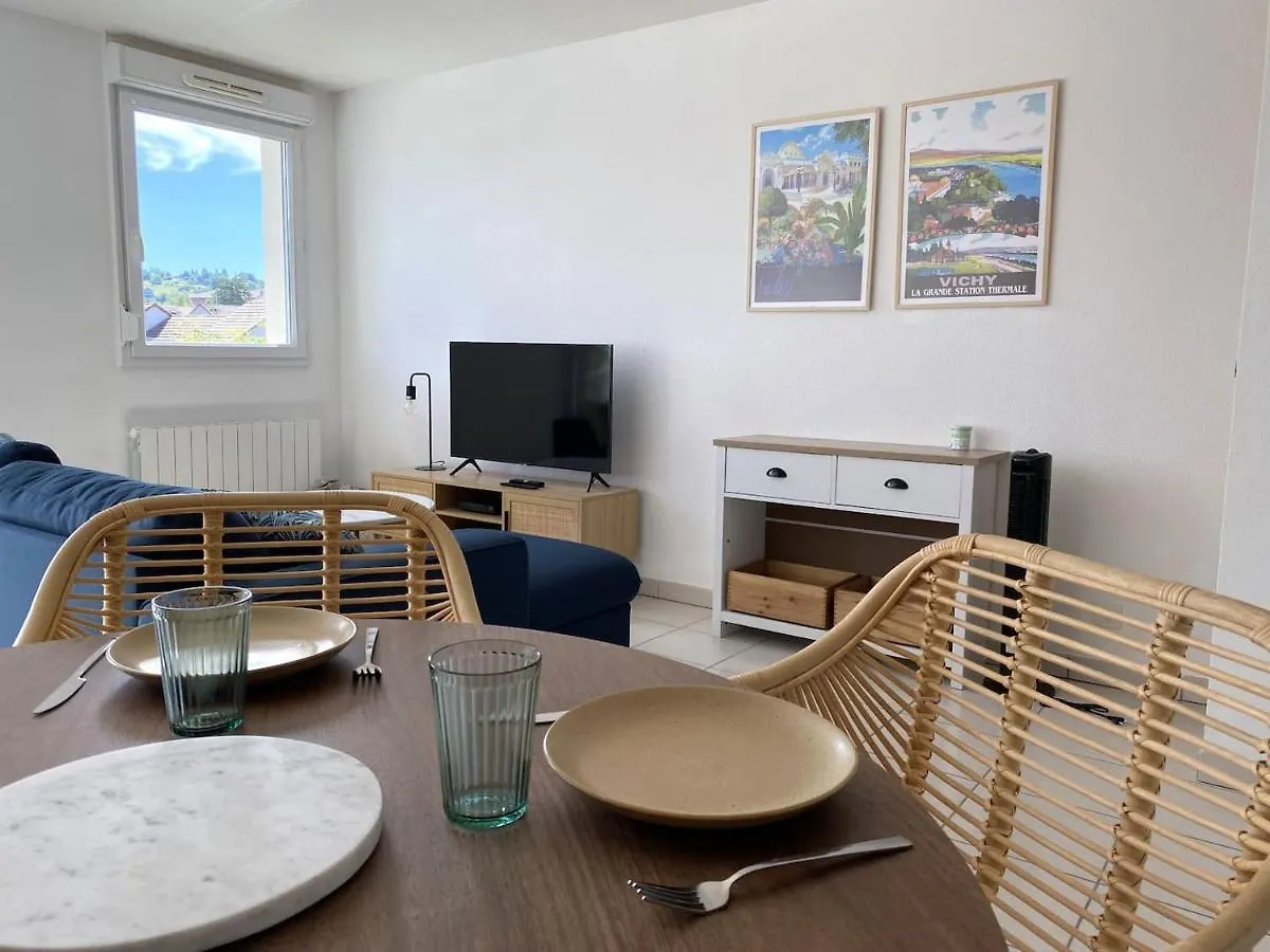 Apartment Le Cosy Lodge 2.0 *** Swimming Pool And Calm Cusset France