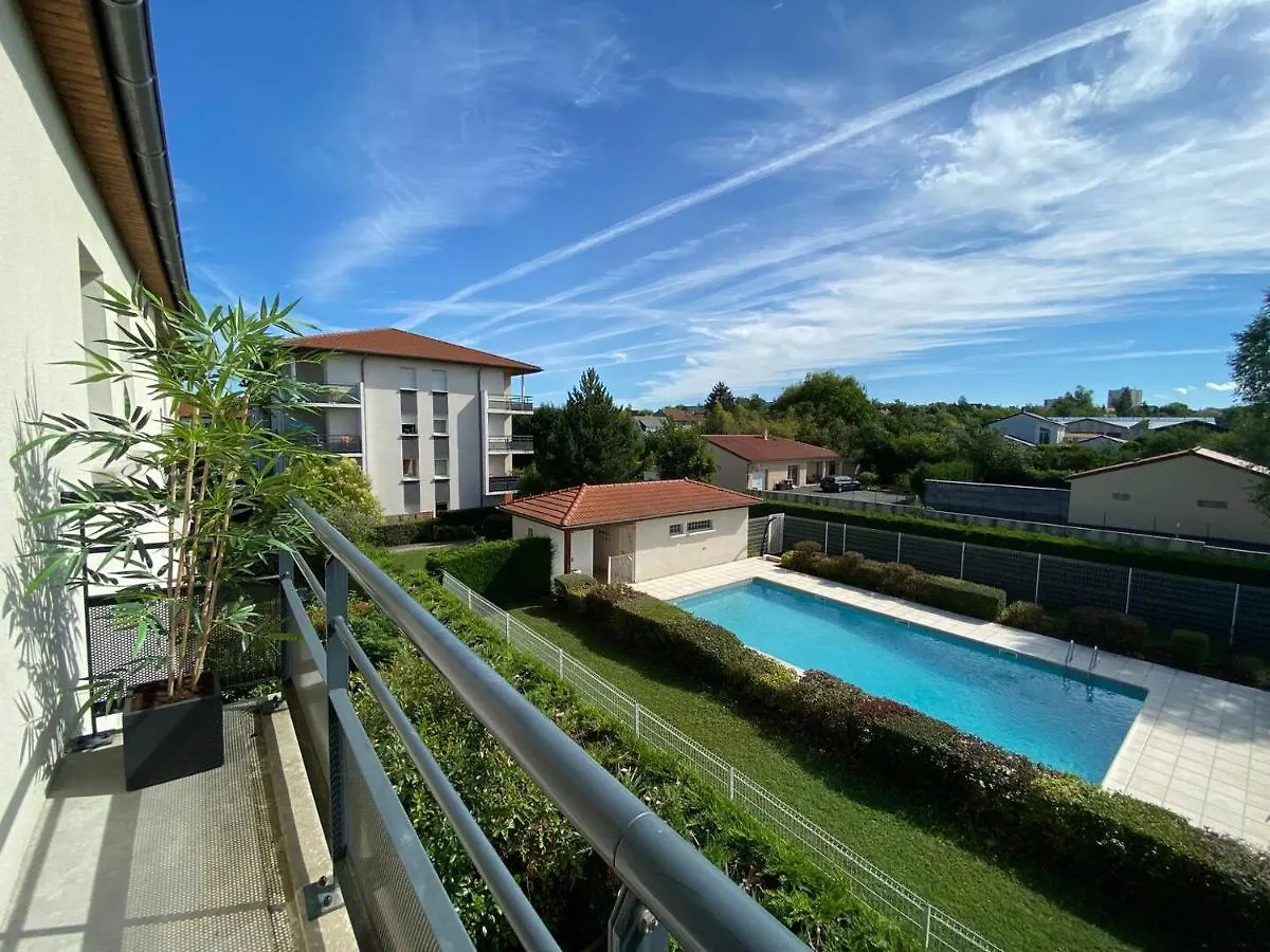 Le Cosy Lodge 2.0 *** Swimming Pool And Calm Cusset 0*,
